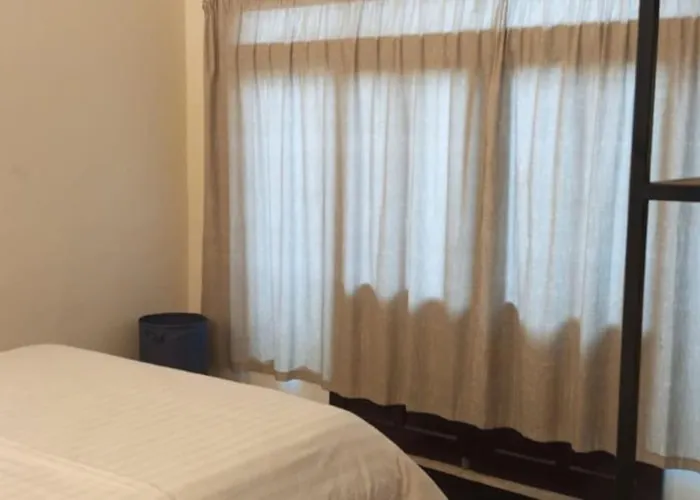 2 Bedrooms In * جيمباران
